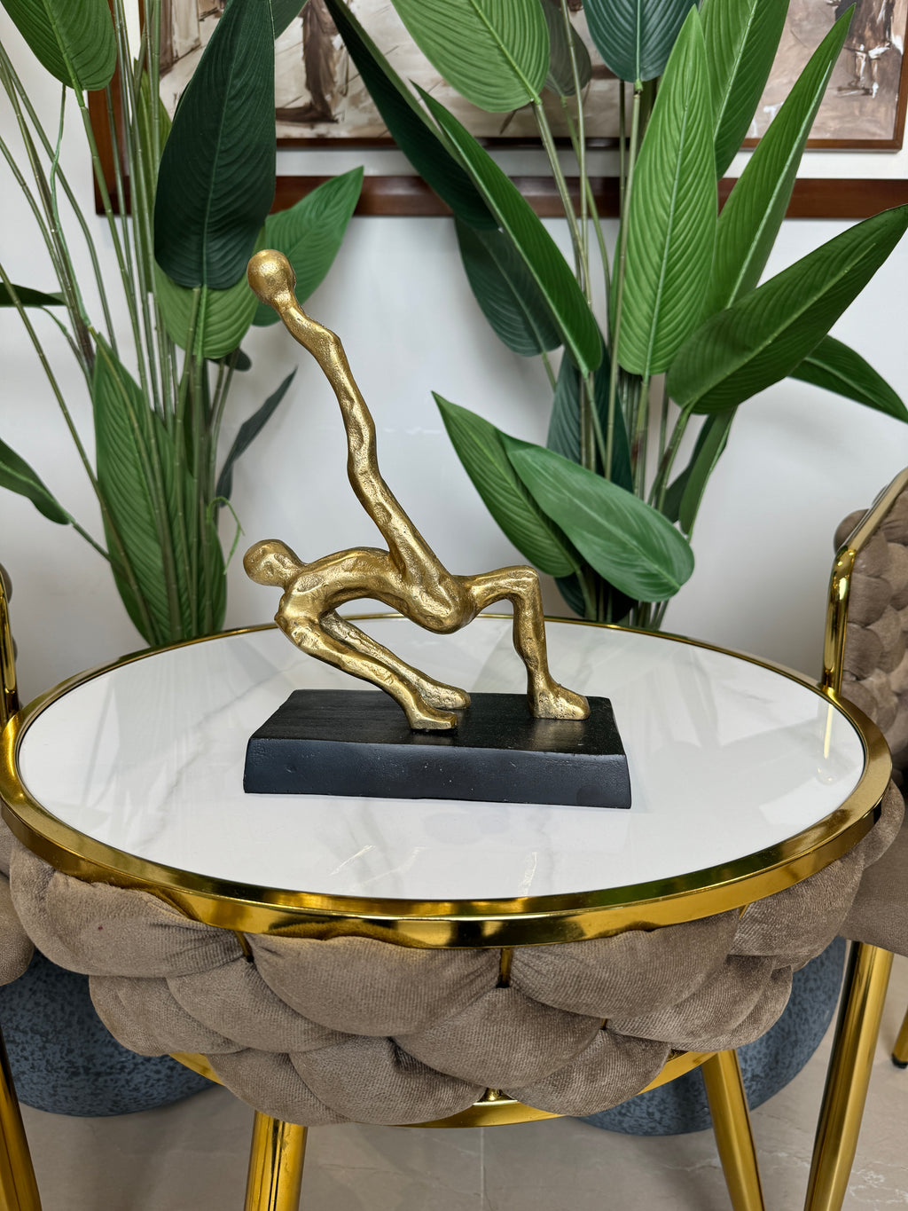Sculpture Design "Pose Scorpion" Or et Noir Fait a Main 30cmx20cm