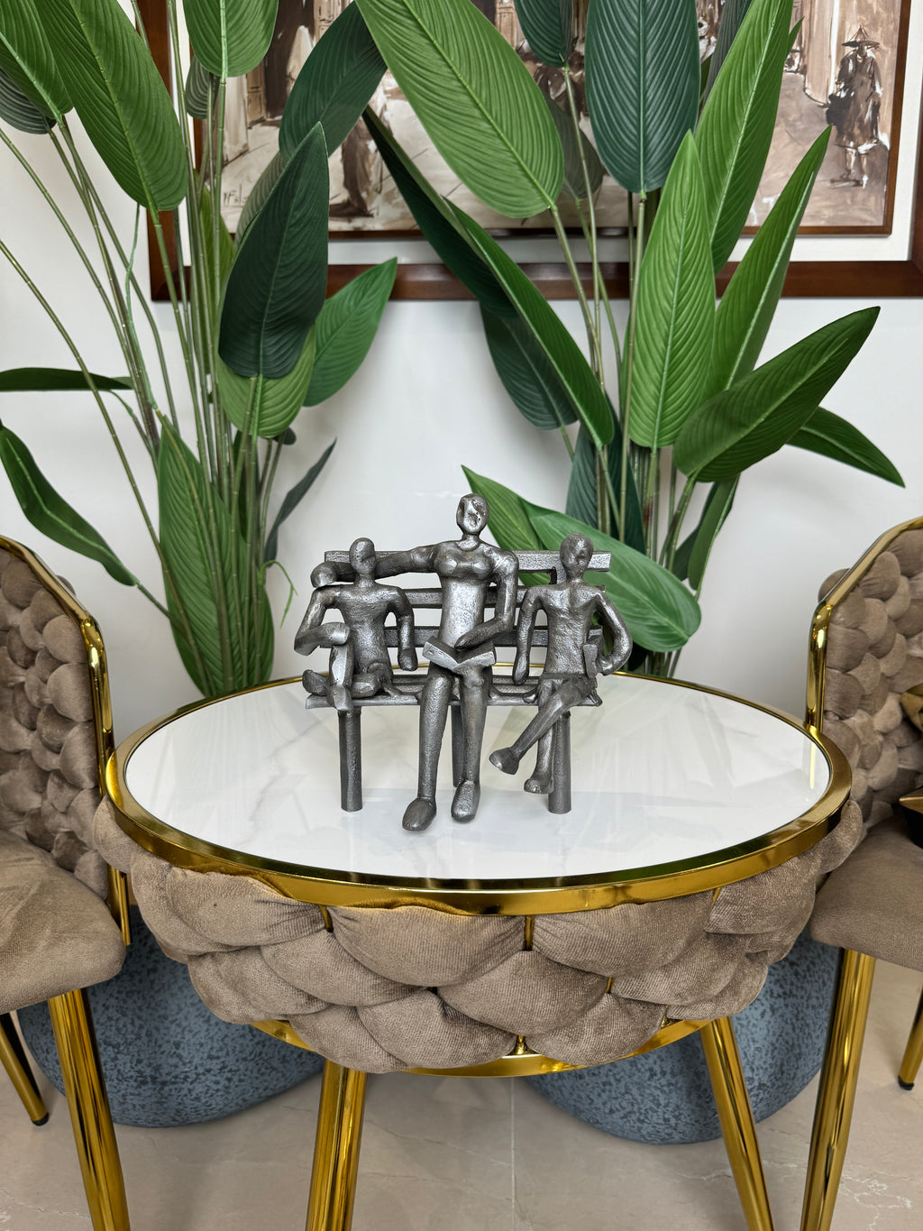 Élégante Figurine Familiale En Métal