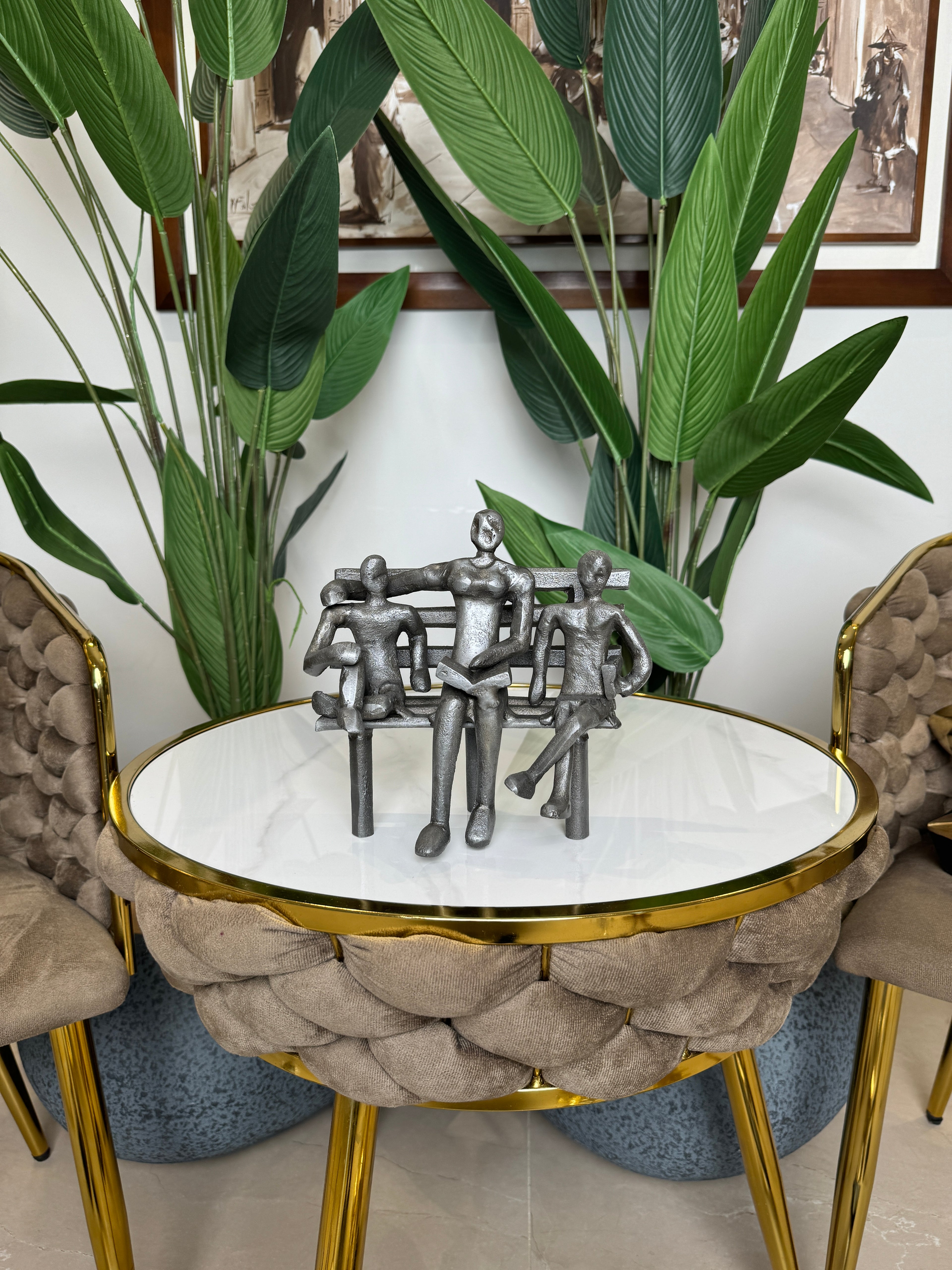 Élégante Figurine Familiale En Métal