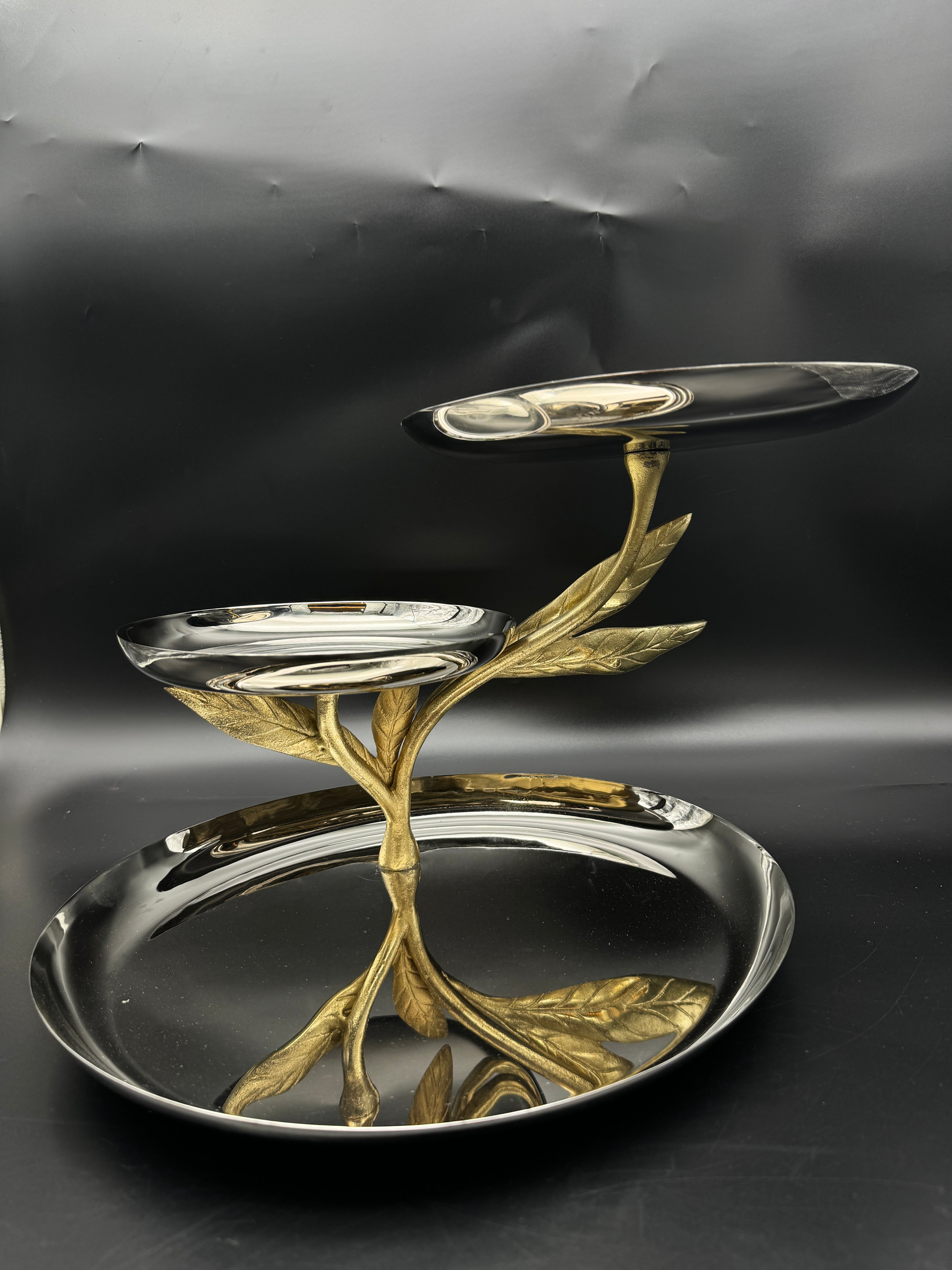 Présentoir feuillage chromé