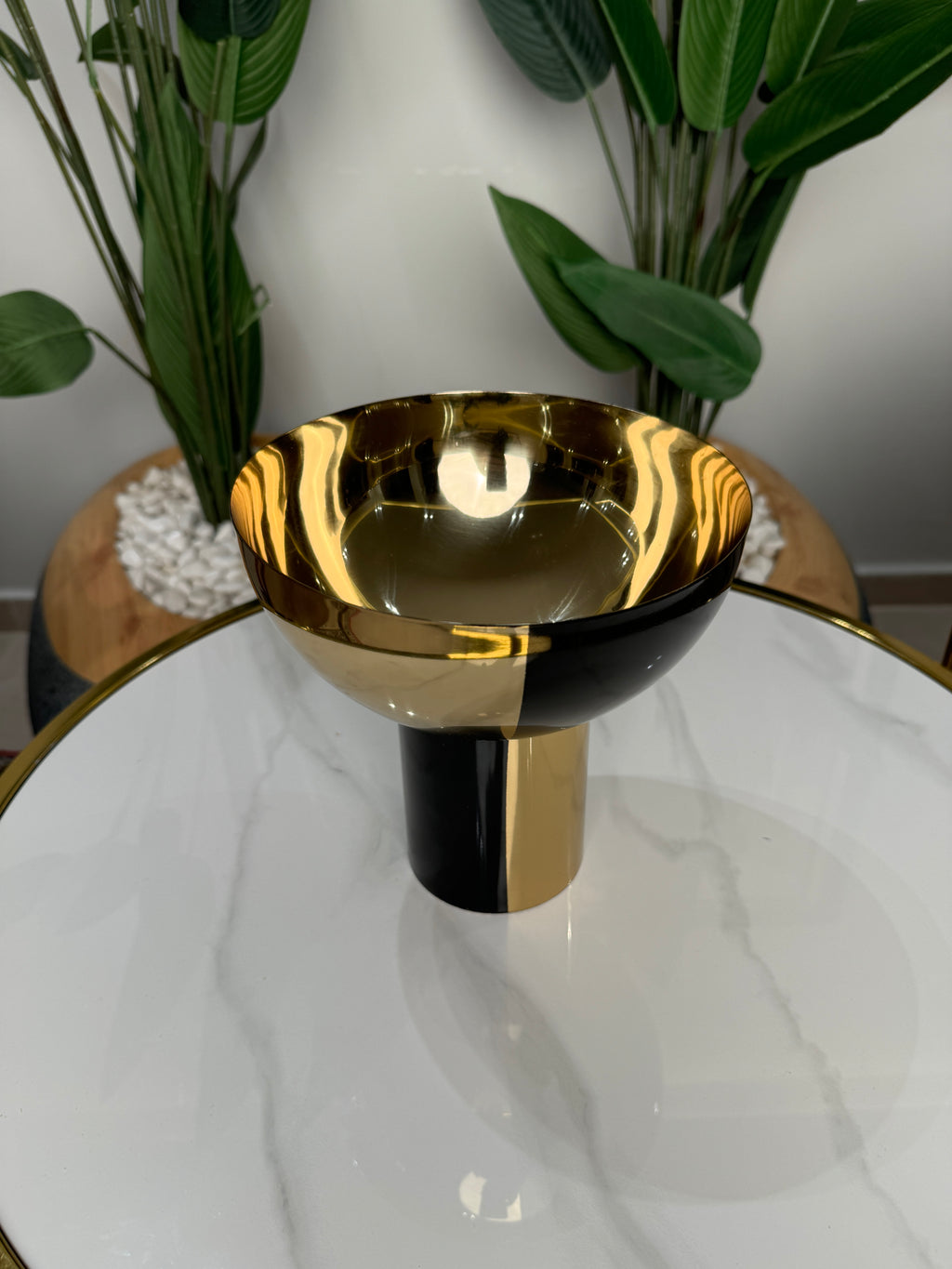 3 bols ronds, finition aluminium doré et noire